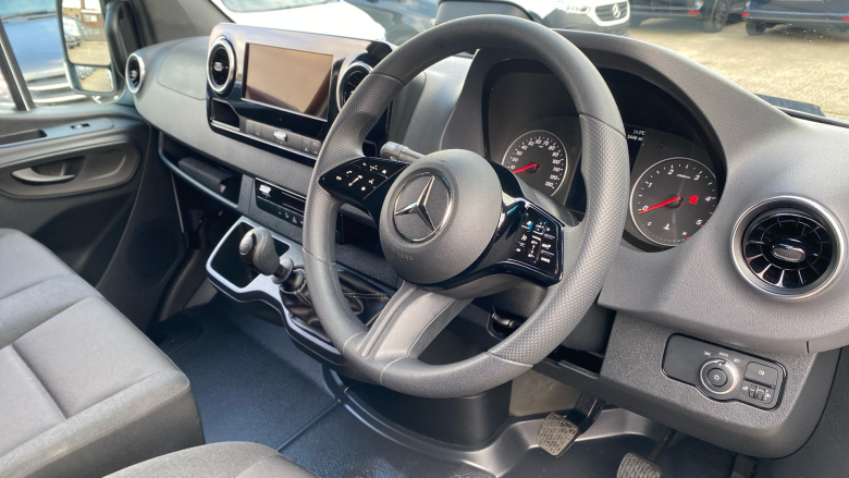 Mercedes-Benz Sprinter 315Cdi L3 Diesel Rwd 3.5t H2 Pro Van